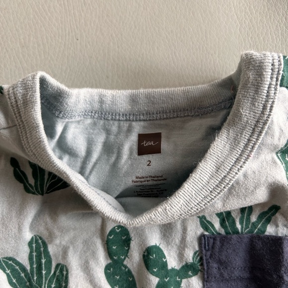 Tea brand, size 2, used - Picture 2 of 3
